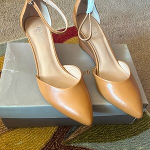 Franco Sarto ankle strap/wedge heel Sz 9
